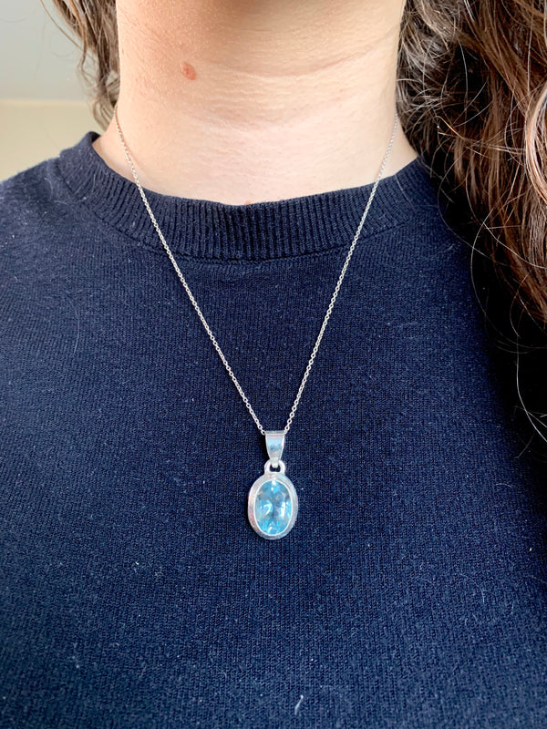 Blue Topaz Ari Pendant - Medium Oval - Jewels & Gems