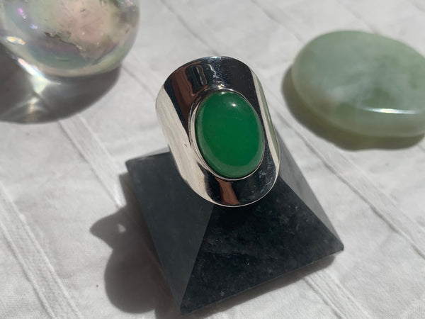 Nephrite Jade Medea Ring - Jewels & Gems