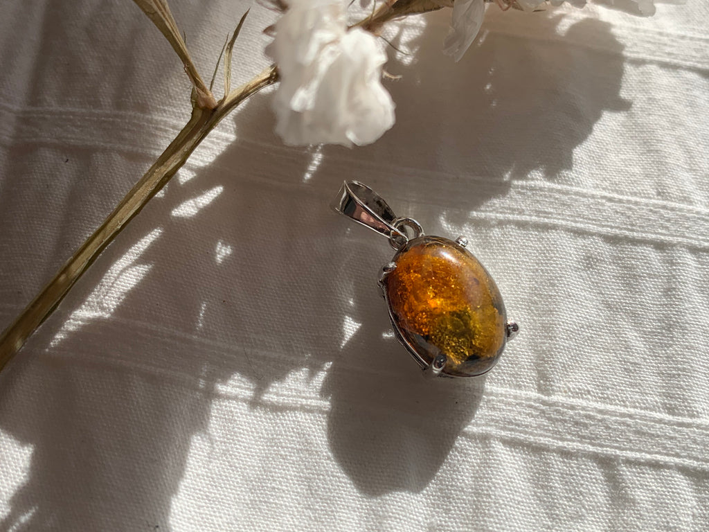 Amber Sanaa Pendant - Small Oval - Jewels & Gems
