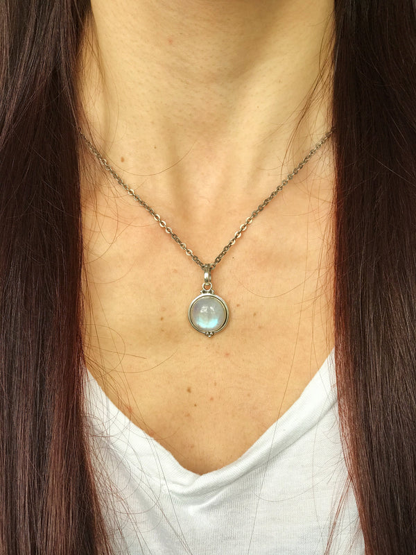 Moonstone Ari Dot Pendant - Jewels & Gems