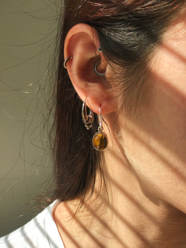 Tiger's Eye Ari Earrings - Oval - Jewels & Gems