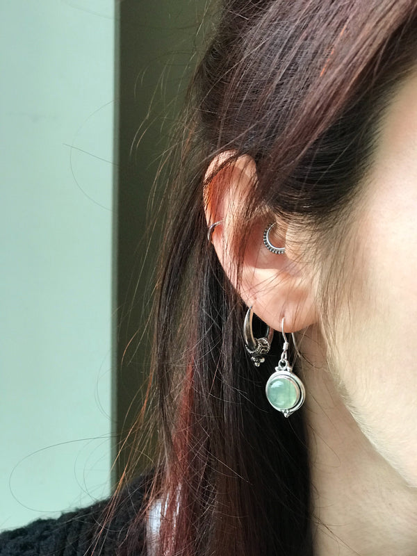 Prehnite Ari Dot Earrings - Jewels & Gems