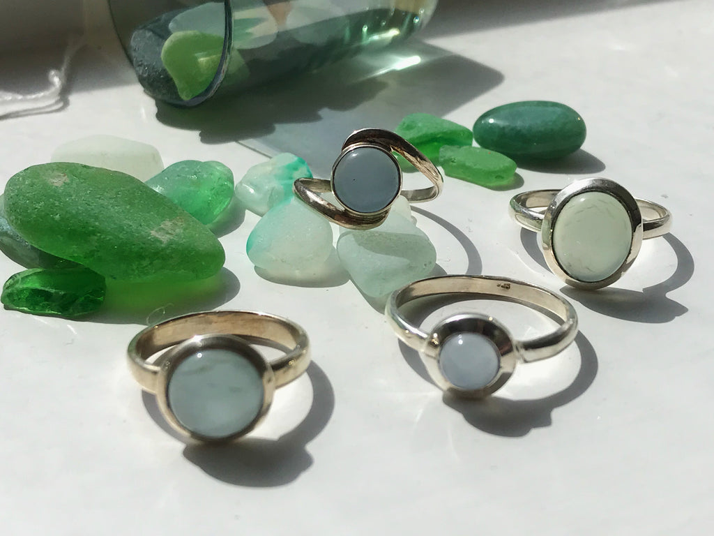 Chalcedony Minimal Mix Rings - Jewels & Gems