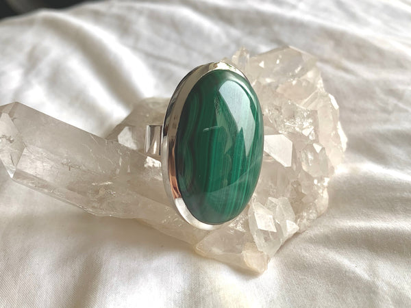 Malachite Naevia Ring - Large Oval - Jewels & Gems