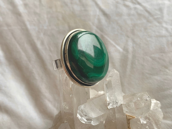 Malachite Brea Ring - Large Round (US 8.5) - Jewels & Gems