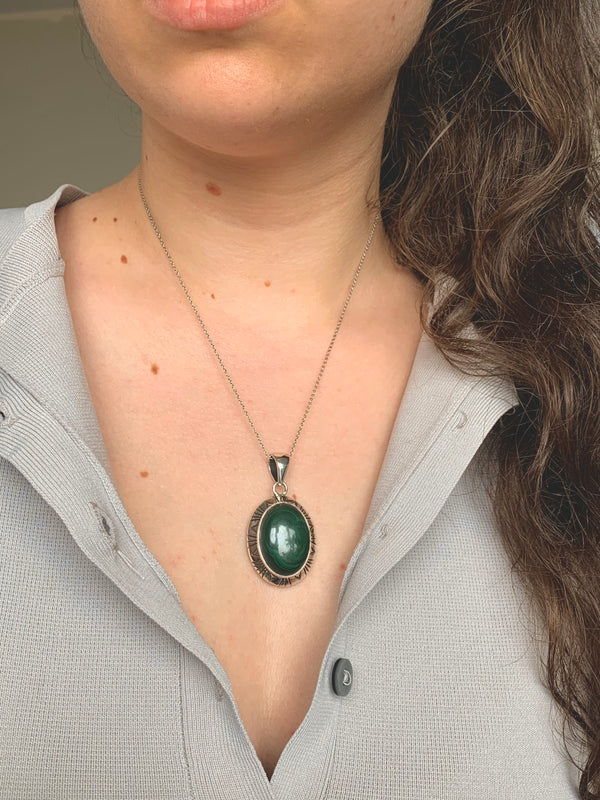 Malachite Eydis Pendant - Jewels & Gems