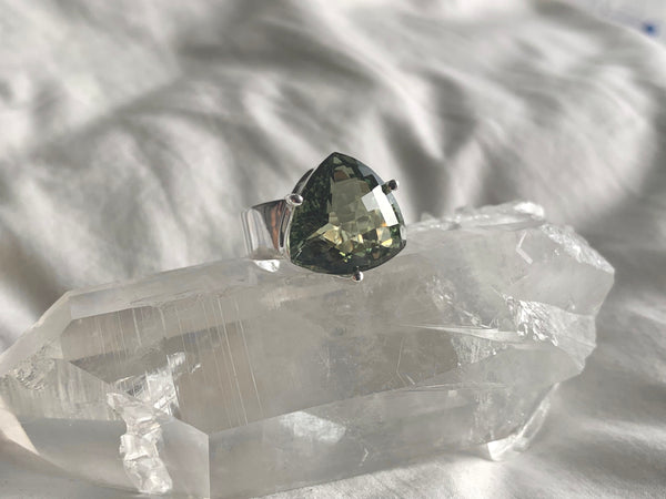 Green Amethyst Taya Ring - Triangle (US 7) - Jewels & Gems