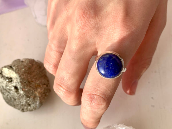 Lapis Lazuli Ari Ring - Med. Round (US 8) - Jewels & Gems