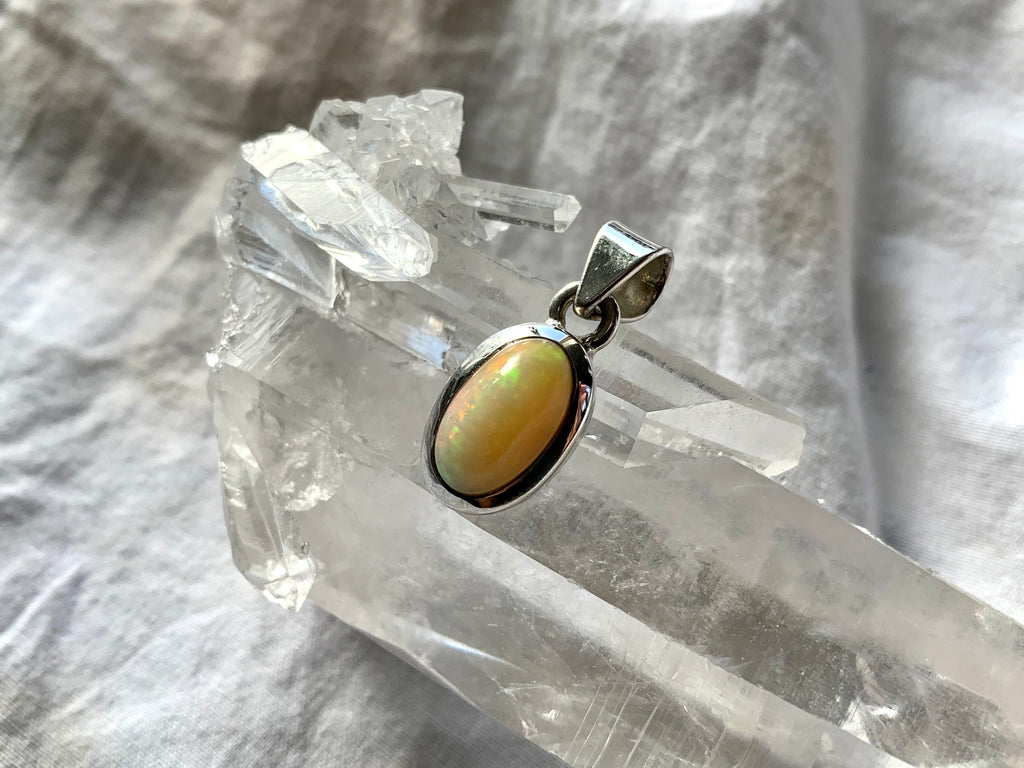 Ethiopian Welo Opal Naevia Pendant - Long Oval - Jewels & Gems