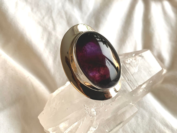 Amethyst Medea Ring - XLarge Oval (US 8.5) - Jewels & Gems