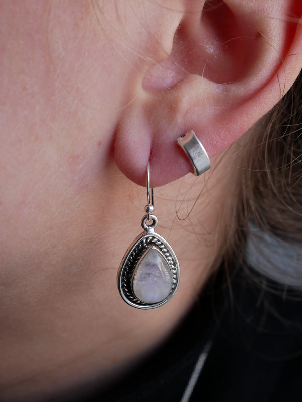 Moonstone Cassia Earrings - Jewels & Gems
