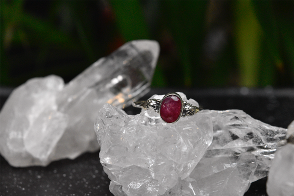 Semi-precious Ruby Kata Ring - Jewels & Gems