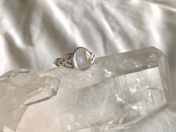 Moonstone Brigid Ring - Jewels & Gems