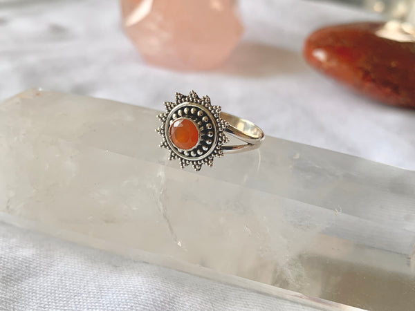 Carnelian Evanora Ring - Jewels & Gems