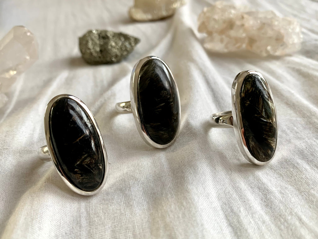 Seraphinite Naevia Rings - Long Oval - Jewels & Gems