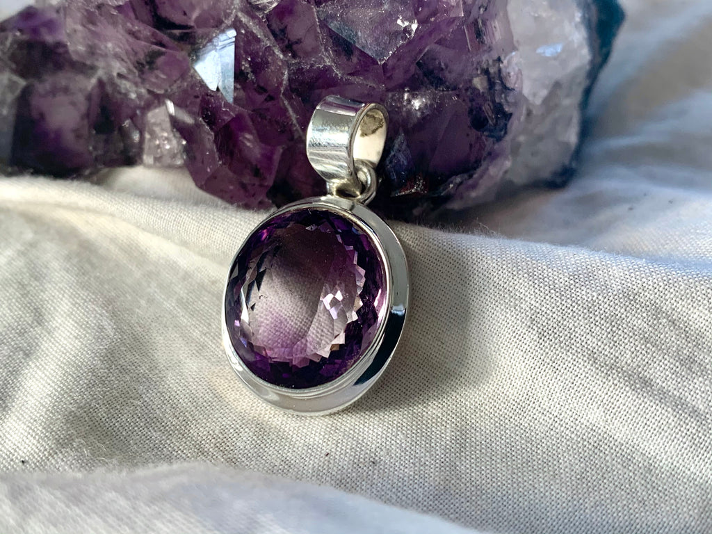 Amethyst Ansley Pendant - Faceted Round - Jewels & Gems