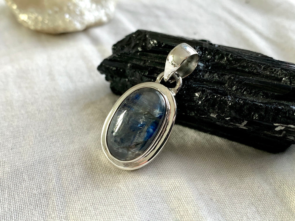 Kyanite Ansley Pendant - Small Oval - Jewels & Gems