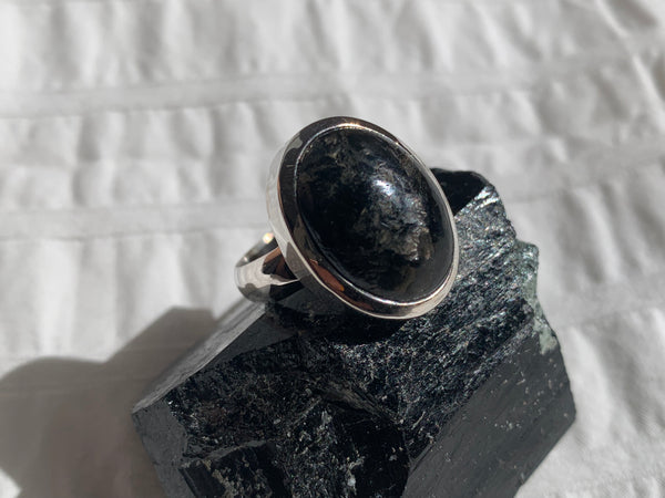 Black Golden Seraphinite Naevia Ring - Oval - Jewels & Gems