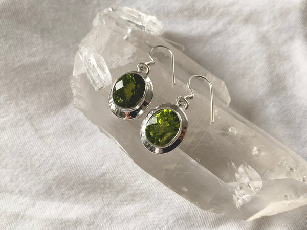 Peridot Ansley Earrings - Oval - Jewels & Gems