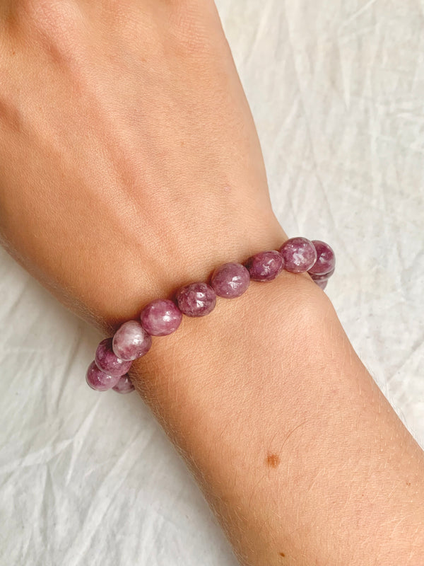 Lepidolite Bracelet (Large Bead) - Jewels & Gems