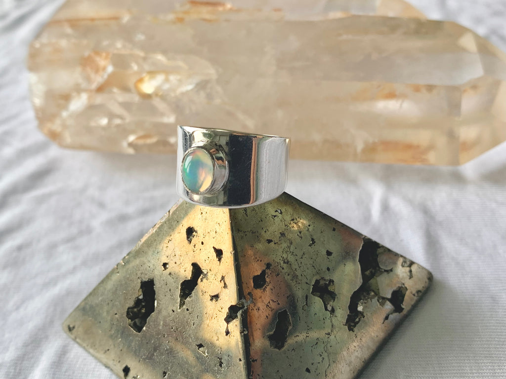 Ethiopian Opal Signet Ring - Jewels & Gems