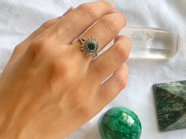 Semi-precious Emerald Evanora Ring - Jewels & Gems