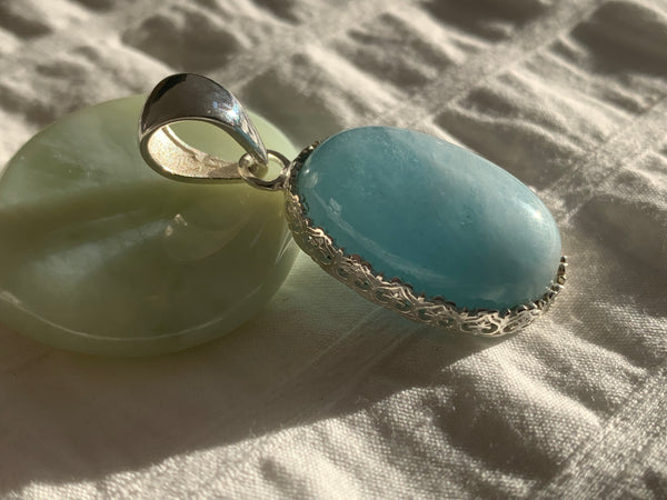 Aquamarine Lilith Pendant - Reg. Oval - Jewels & Gems