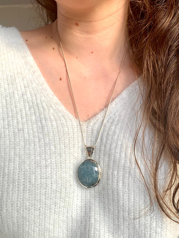 Aquamarine Ansley Pendant - XLarge Round - Jewels & Gems