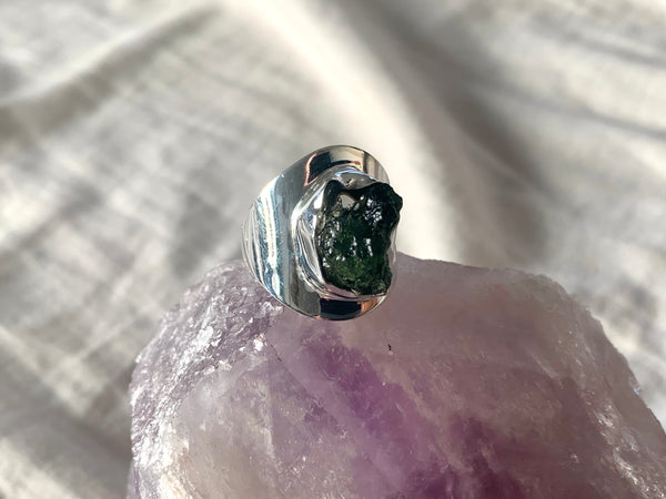 Moldavite Medea Ring - Freeform - Jewels & Gems