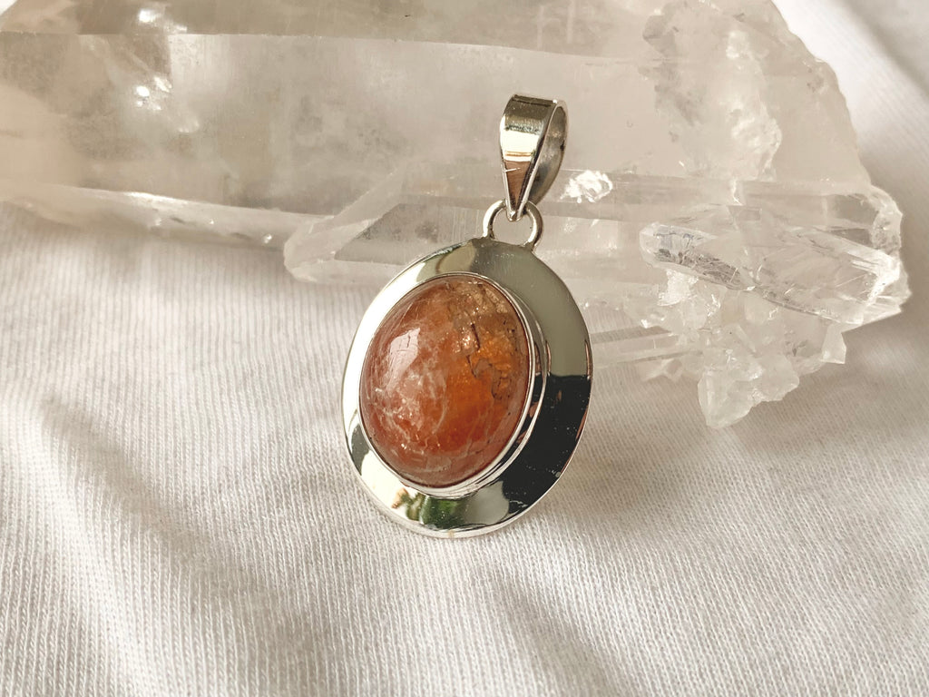 Sunstone Medea Pendant - Medium Oval - Jewels & Gems