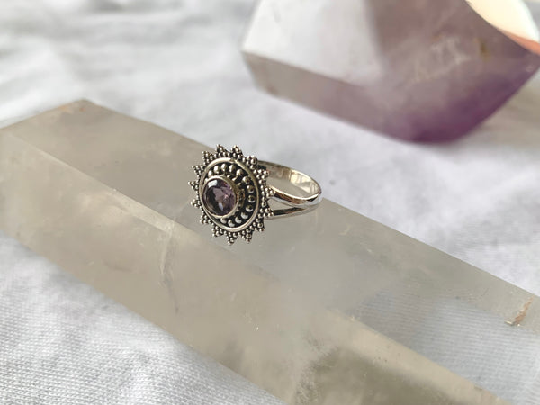 Amethyst Evanora Ring - Jewels & Gems